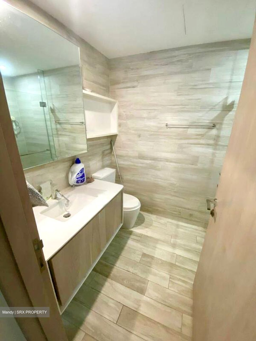 J Gateway (D22), Condominium #635549331